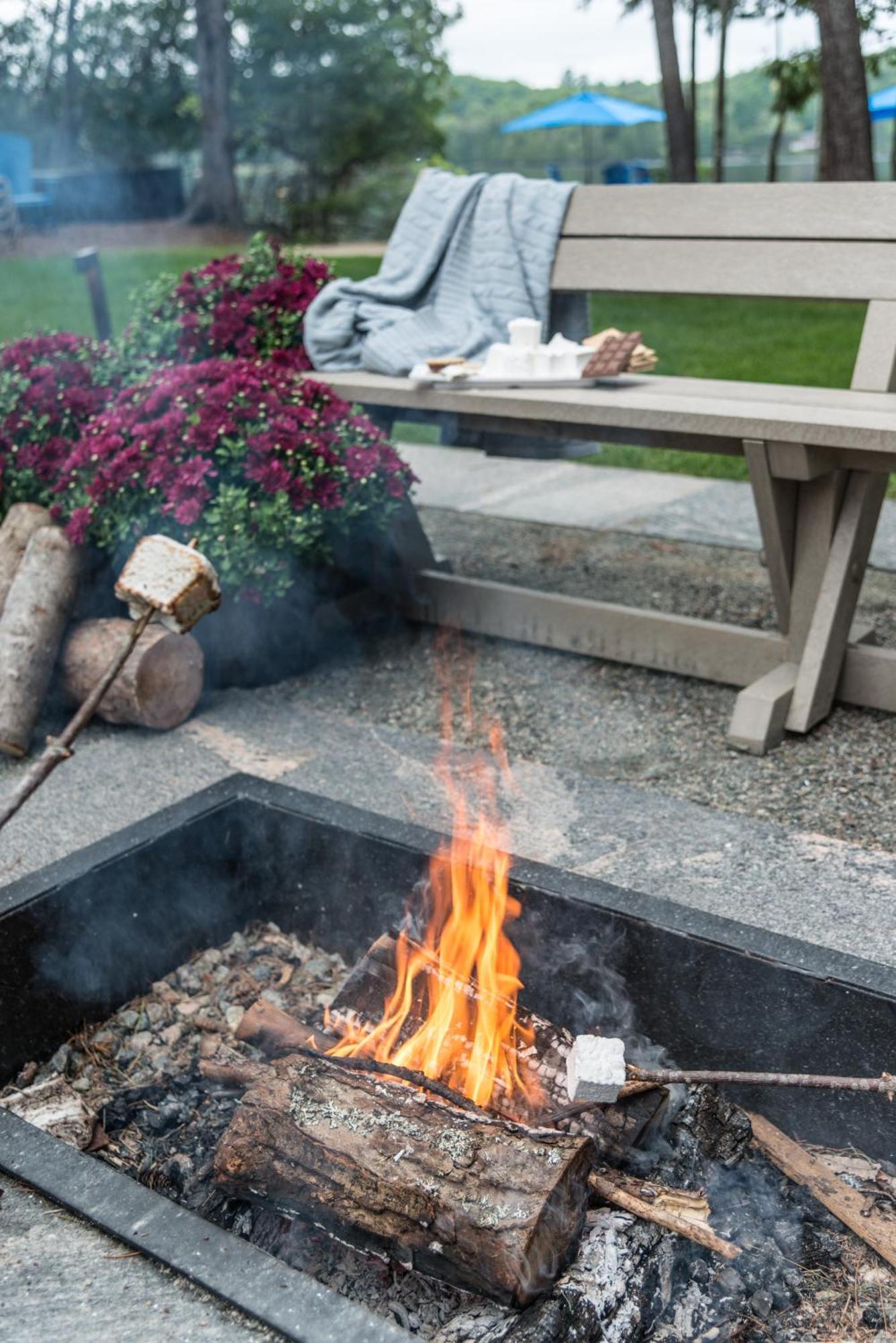 Haliburton Post House Hotel Minden Luaran gambar