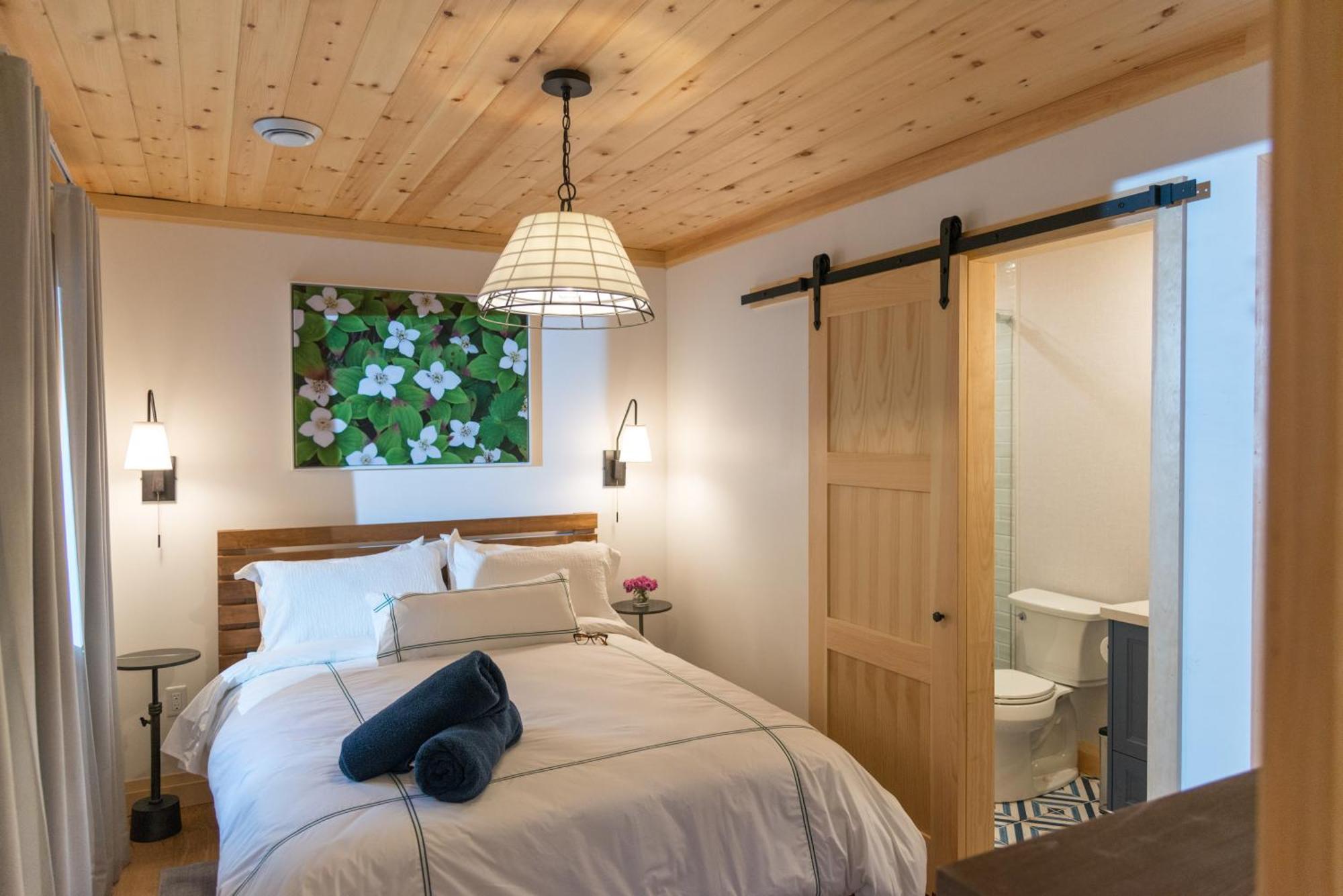Haliburton Post House Hotel Minden Luaran gambar