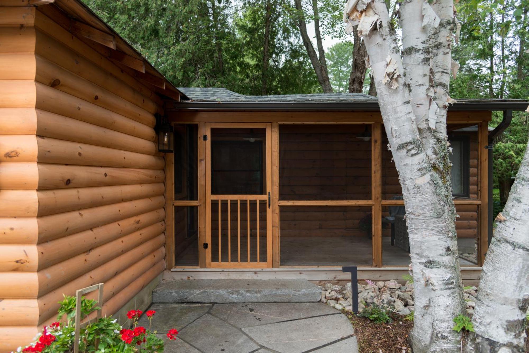 Haliburton Post House Hotel Minden Luaran gambar