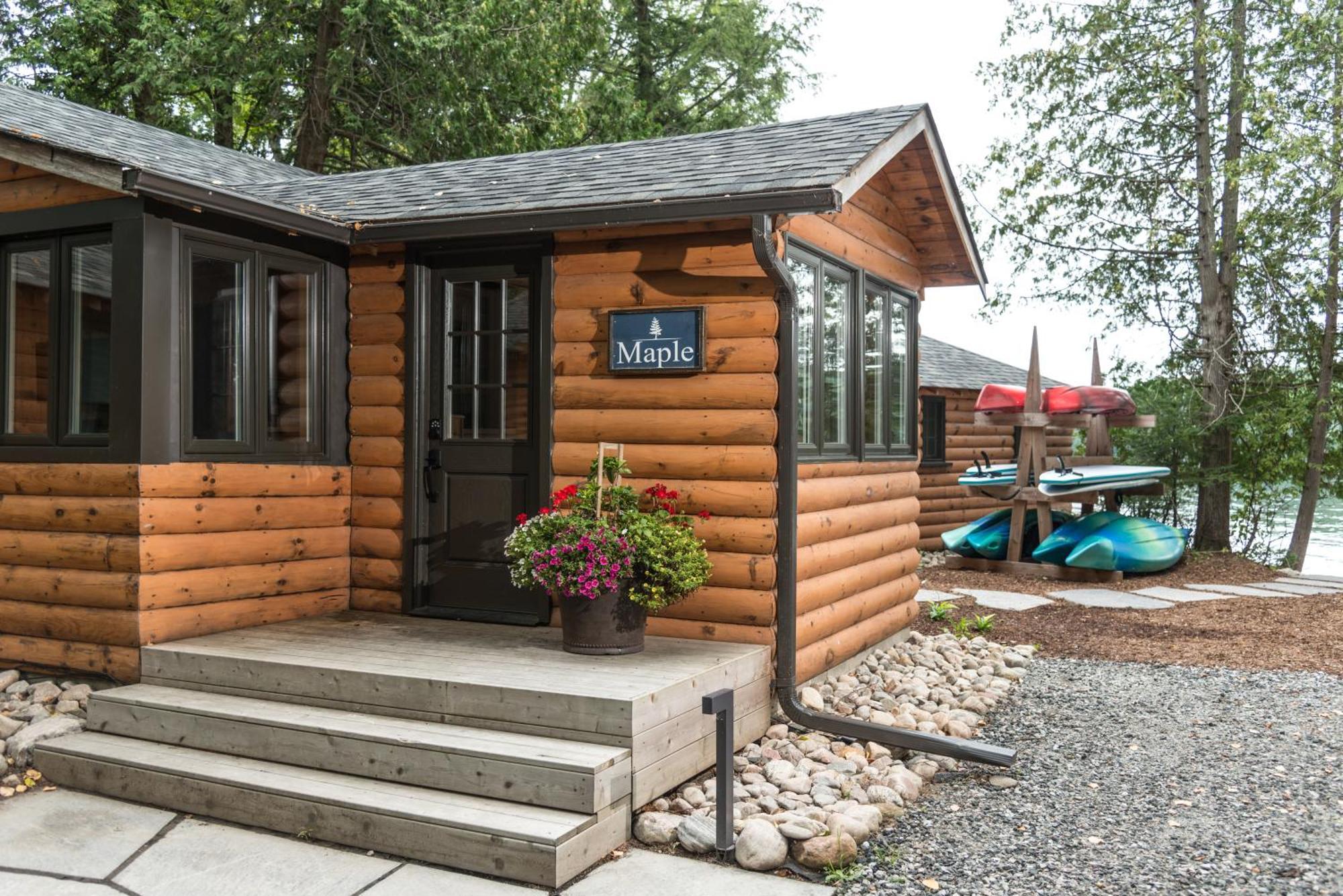 Haliburton Post House Hotel Minden Luaran gambar